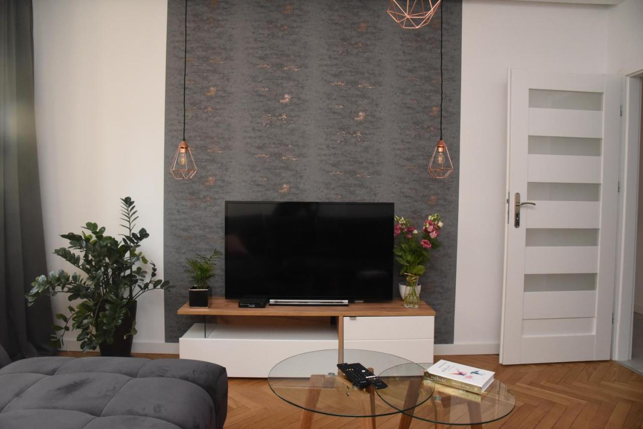 Good Feeling Rynek Wroclaw Apartment Bagian luar foto