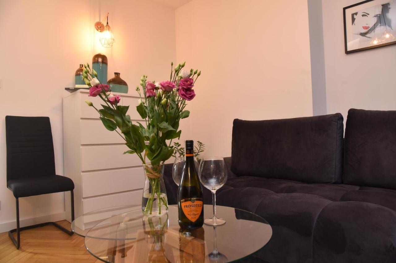 Good Feeling Rynek Wroclaw Apartment Bagian luar foto